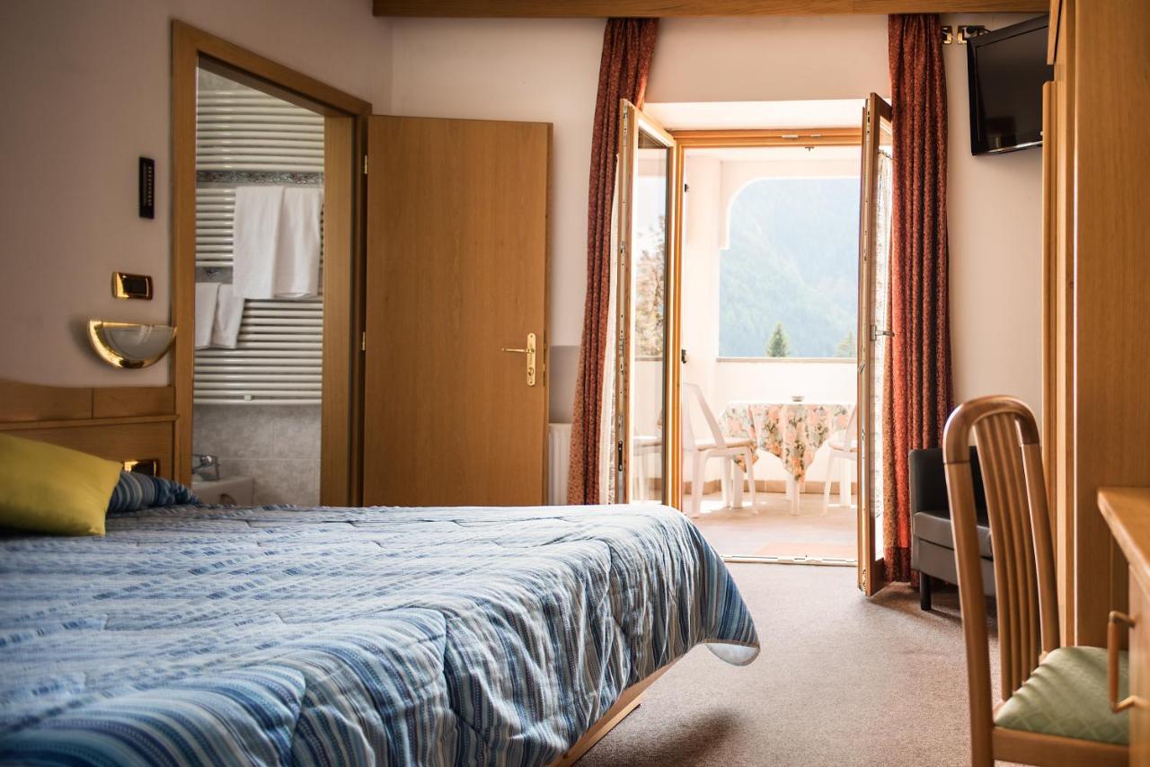 Hotel Sonne Sole Vigo di Fassa Extérieur photo