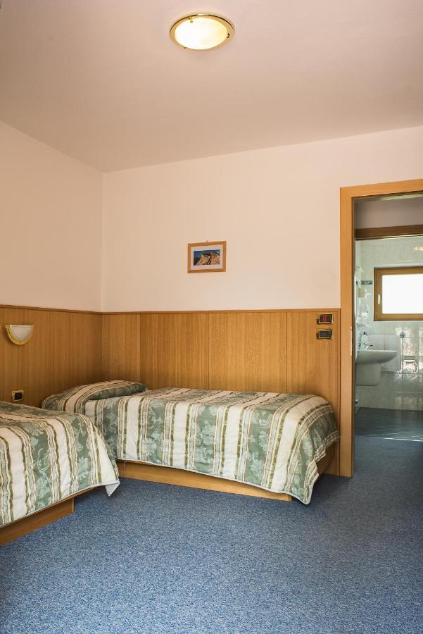 Hotel Sonne Sole Vigo di Fassa Extérieur photo